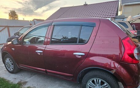 Renault Sandero I, 2013 год, 550 000 рублей, 3 фотография