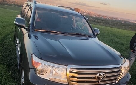 Toyota Land Cruiser 200, 2012 год, 9 фотография