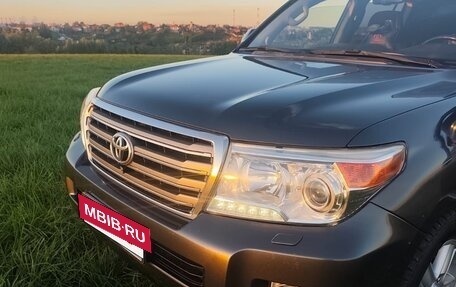Toyota Land Cruiser 200, 2012 год, 8 фотография