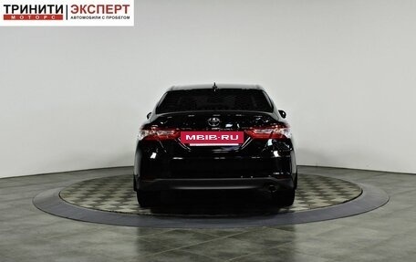 Toyota Camry, 2021 год, 3 357 000 рублей, 7 фотография
