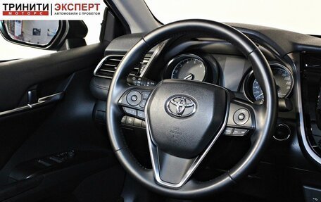 Toyota Camry, 2021 год, 3 357 000 рублей, 13 фотография