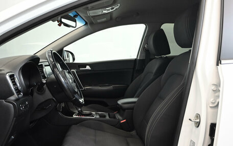 KIA Sportage IV рестайлинг, 2017 год, 2 100 000 рублей, 10 фотография
