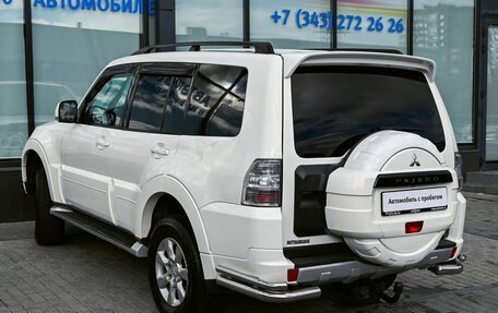 Mitsubishi Pajero IV, 2014 год, 2 125 000 рублей, 3 фотография