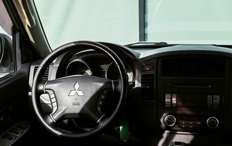 Mitsubishi Pajero IV, 2014 год, 2 125 000 рублей, 18 фотография