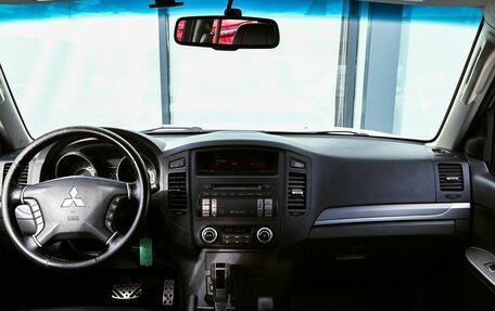 Mitsubishi Pajero IV, 2014 год, 2 125 000 рублей, 17 фотография