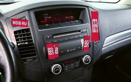 Mitsubishi Pajero IV, 2014 год, 2 125 000 рублей, 10 фотография