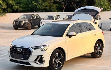 Audi Q3, 2023 год, 2 600 000 рублей, 1 фотография