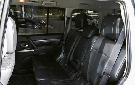Mitsubishi Pajero IV, 2014 год, 2 125 000 рублей, 19 фотография