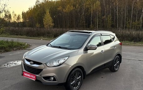 Hyundai ix35 I рестайлинг, 2010 год, 920 000 рублей, 1 фотография