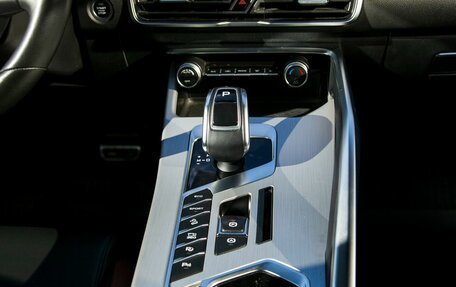 Geely Coolray I, 2022 год, 1 700 000 рублей, 24 фотография