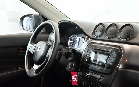 Suzuki Vitara II рестайлинг, 2021 год, 1 350 000 рублей, 11 фотография