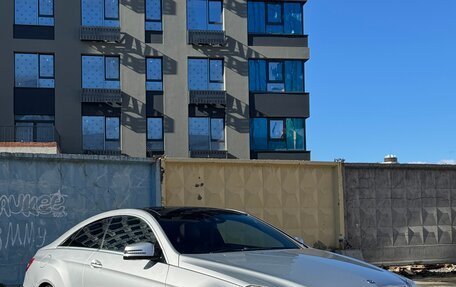 Mercedes-Benz E-Класс, 2011 год, 1 650 000 рублей, 3 фотография