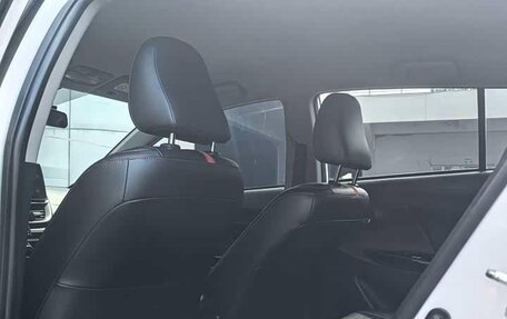 Toyota Yaris XP150 рестайлинг, 2023 год, 1 270 000 рублей, 6 фотография