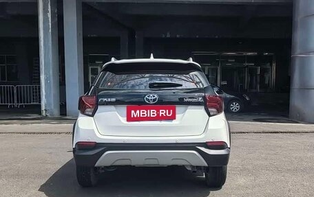Toyota Yaris XP150 рестайлинг, 2023 год, 1 270 000 рублей, 4 фотография