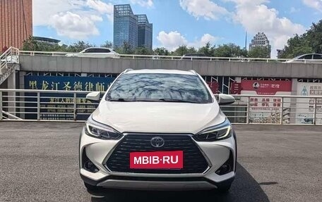 Toyota Yaris XP150 рестайлинг, 2023 год, 1 270 000 рублей, 3 фотография