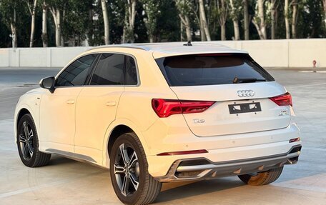Audi Q3, 2023 год, 2 600 000 рублей, 5 фотография