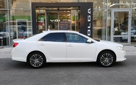Toyota Camry, 2014 год, 1 350 000 рублей, 4 фотография