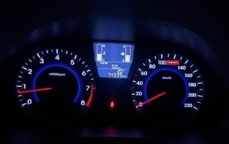 Hyundai Solaris II рестайлинг, 2014 год, 1 300 000 рублей, 13 фотография