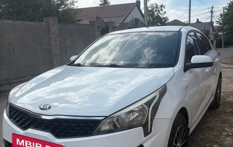 KIA Rio IV, 2021 год, 1 500 000 рублей, 4 фотография