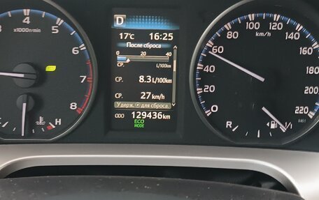 Toyota RAV4, 2017 год, 2 270 000 рублей, 10 фотография