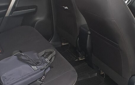 Toyota RAV4, 2017 год, 2 270 000 рублей, 13 фотография