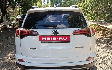 Toyota RAV4, 2017 год, 2 270 000 рублей, 8 фотография