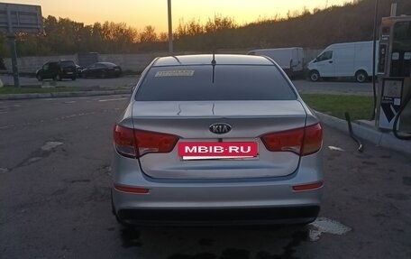 KIA Rio III рестайлинг, 2015 год, 470 000 рублей, 29 фотография
