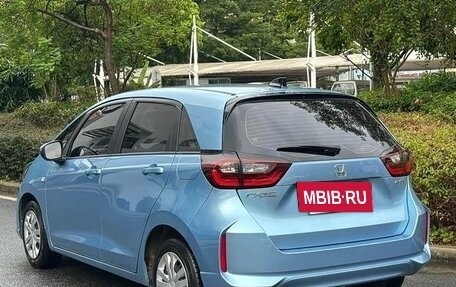 Honda Fit, 2023 год, 1 250 000 рублей, 6 фотография