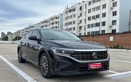 Volkswagen Passat B8 рестайлинг, 2022 год, 1 940 004 рублей, 1 фотография