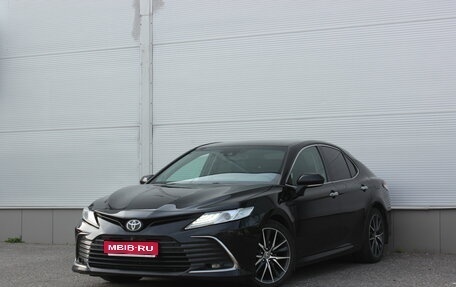 Toyota Camry, 2021 год, 2 797 000 рублей, 1 фотография