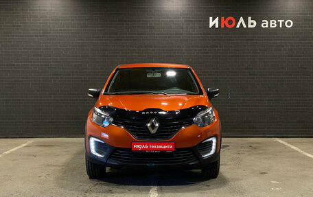 Renault Kaptur I рестайлинг, 2018 год, 1 299 000 рублей, 2 фотография
