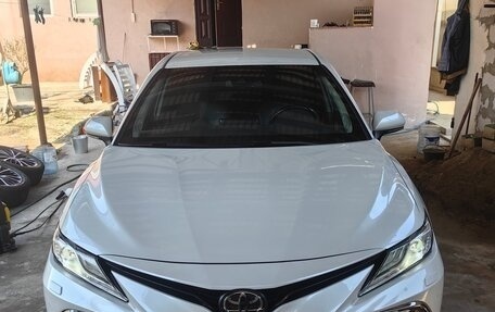 Toyota Camry, 2022 год, 3 333 333 рублей, 1 фотография