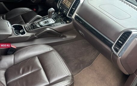 Porsche Cayenne III, 2012 год, 2 100 000 рублей, 11 фотография