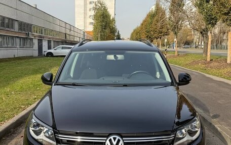 Volkswagen Tiguan I, 2012 год, 2 100 000 рублей, 2 фотография