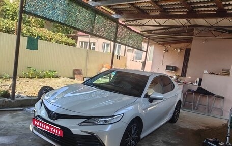 Toyota Camry, 2022 год, 3 333 333 рублей, 4 фотография