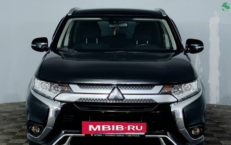 Mitsubishi Outlander III рестайлинг 3, 2019 год, 1 561 000 рублей, 2 фотография