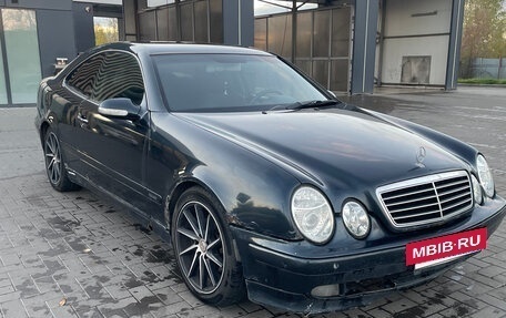 Mercedes-Benz CLK-Класс, 2001 год, 370 000 рублей, 4 фотография