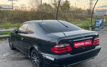 Mercedes-Benz CLK-Класс, 2001 год, 370 000 рублей, 3 фотография