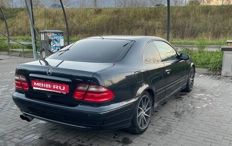 Mercedes-Benz CLK-Класс, 2001 год, 370 000 рублей, 2 фотография