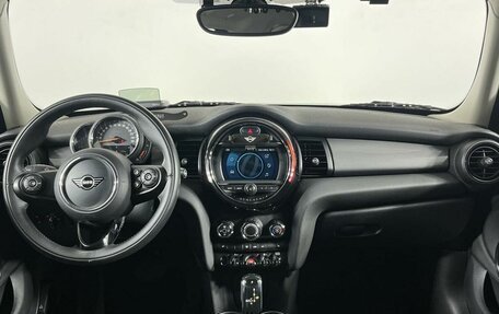 MINI Hatch, 2020 год, 1 899 000 рублей, 15 фотография