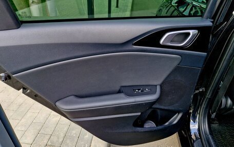 KIA cee'd III, 2020 год, 1 820 000 рублей, 28 фотография