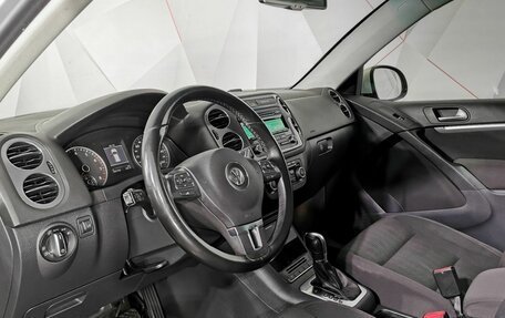 Volkswagen Tiguan I, 2012 год, 1 095 000 рублей, 18 фотография