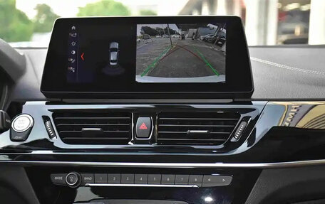 BMW 1 серия, 2022 год, 1 300 000 рублей, 10 фотография