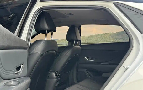 Hyundai Elantra, 2022 год, 1 320 000 рублей, 16 фотография