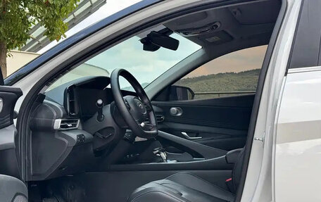 Hyundai Elantra, 2022 год, 1 320 000 рублей, 19 фотография