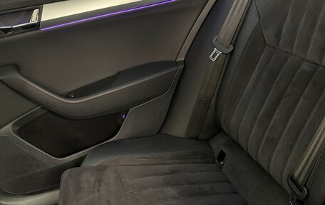 Skoda Superb III рестайлинг, 2017 год, 2 150 000 рублей, 13 фотография