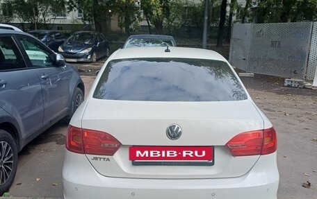 Volkswagen Jetta VI, 2012 год, 950 000 рублей, 4 фотография