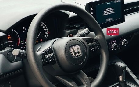 Honda Vezel, 2022 год, 1 830 000 рублей, 10 фотография