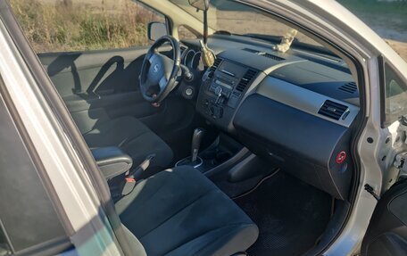 Nissan Tiida, 2010 год, 600 000 рублей, 7 фотография