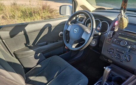 Nissan Tiida, 2010 год, 600 000 рублей, 8 фотография